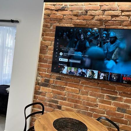 The M O D E R N C I T Y Spot Apartment Katowice Ngoại thất bức ảnh