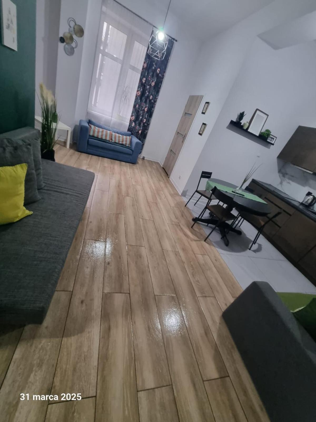 The M O D E R N C I T Y Spot Apartment Katowice Ngoại thất bức ảnh